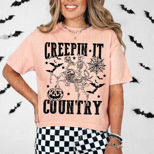 Creepin' it Country graphic tee